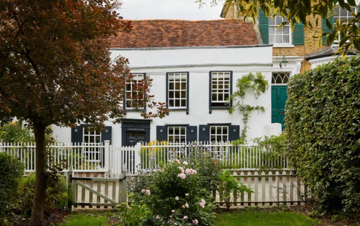 Clarendon Cottage Enfield Eksteriør billede